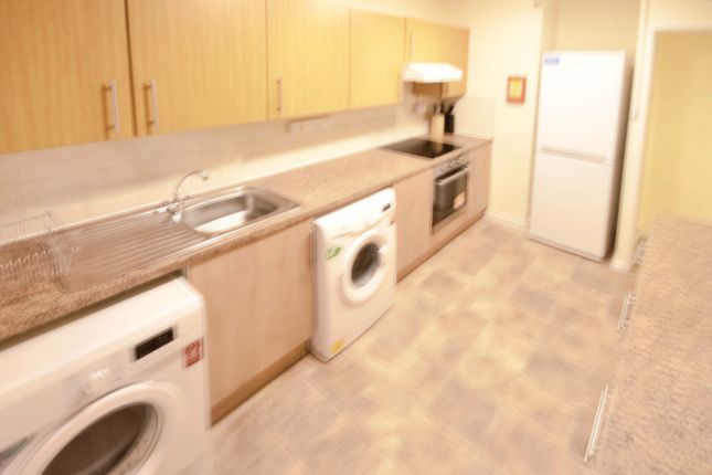 8, Eldertree Gardens, Exeter photo 2