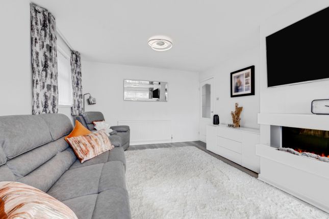 23, Augustus Drive, Bedlington photo 3