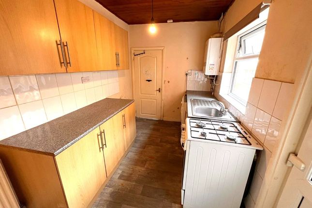 19 Alcombe Road, Northampton photo 4