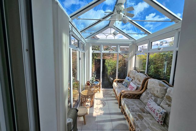 57 Angelton Green, Bridgend photo 4