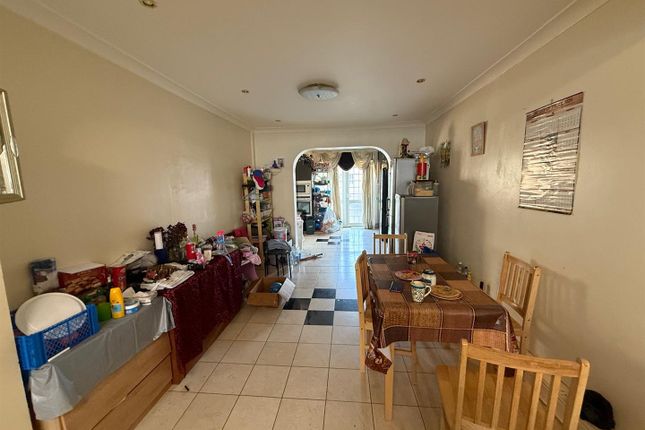 65, Trinity Road, Southall photo 3
