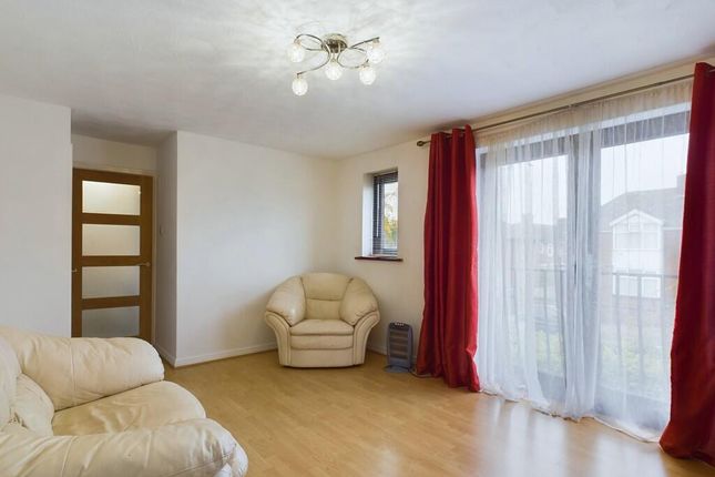 Flat 8, Shallowford Court, Stoke-On-Trent photo 3