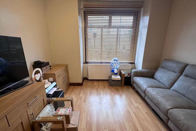 Terraced house for sale in Oswald Road, Southall