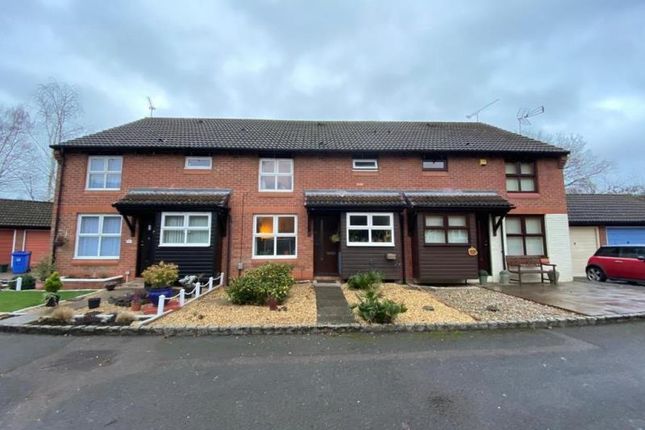 Property to rent in Hedgerley Court, Horsell, Woking