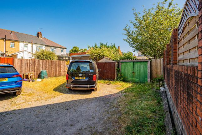 Terraced house for sale in Manor Way, Heath, Cardiff