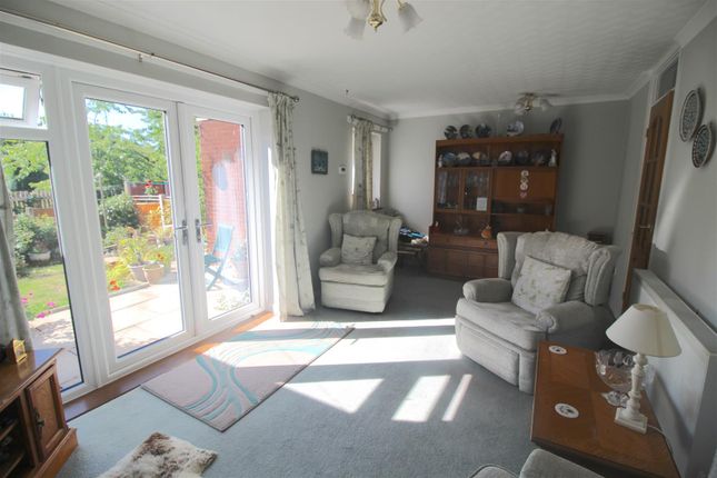 120, Bickley Grove, Birmingham photo 4