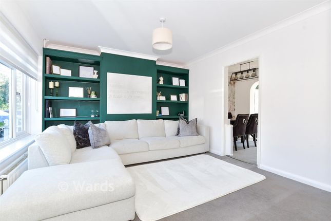 3-bed semi-detached on 6, Rowan Close, Aylesford, £400,000