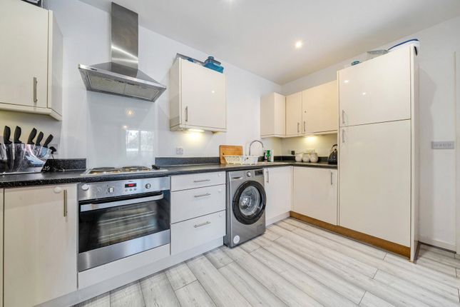 30 Beadle Place,, Callender Road, Erith photo 4