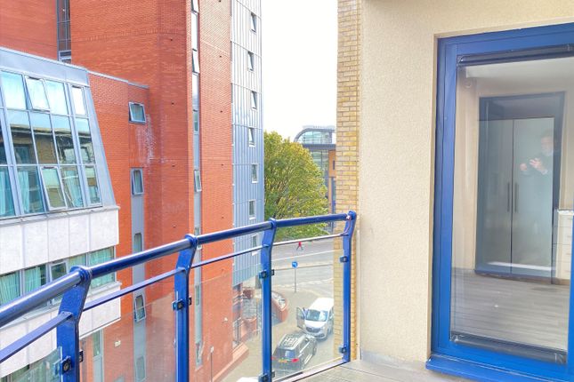 Flat for sale in 19, The Laureate, 3 Charles Street, Bristol