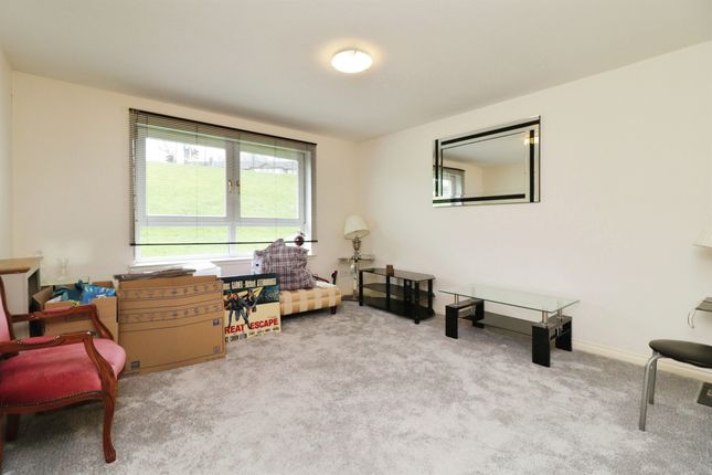 Flat for sale in Colston Grove, Bishopbriggs, Glasgow