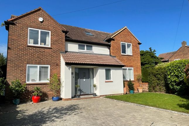 Thumbnail Detached house for sale in Springfield Road, Windsor, Berkshire