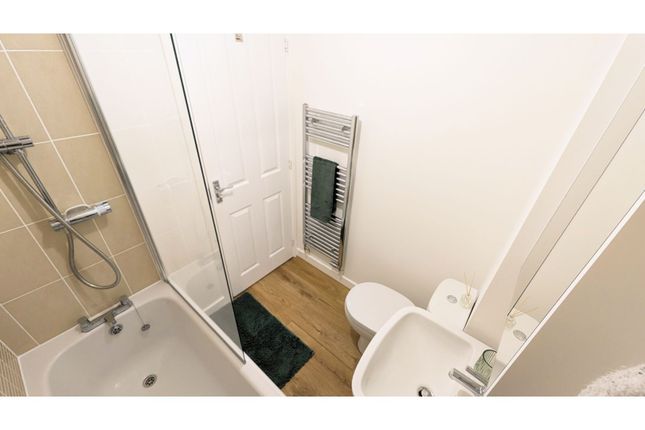 Town house for sale in Langdon Road, Swansea