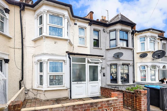 Terraced Houses With Modern Touch.Png