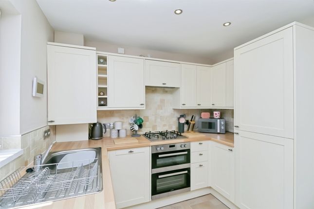 4, St. Davids Crescent, Barry photo 4