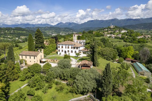 Villa for sale in Via Manzana, Vittorio Veneto, Veneto