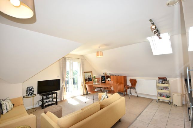 7 Meliae House,, Folleys Place, High Wycombe photo 4