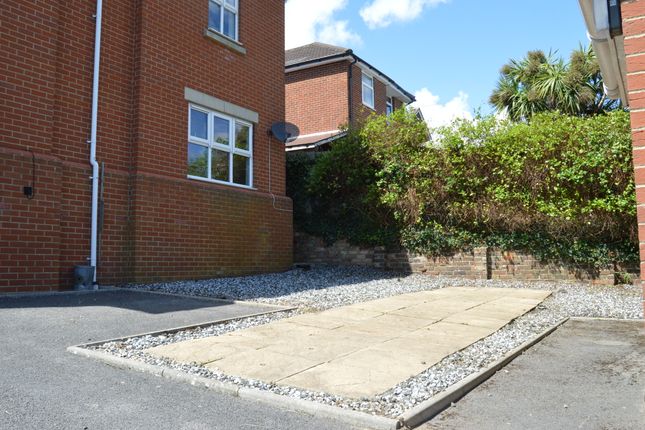 1 William Lodge, 60, Cranbrook Road, Poole photo 2