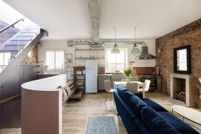 Flat 6, 4, Arundel Gardens, London photo 4