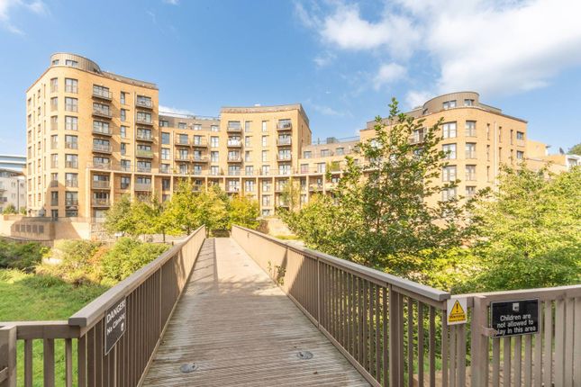 Thumbnail Flat for sale in Whitestone Way, Croydon