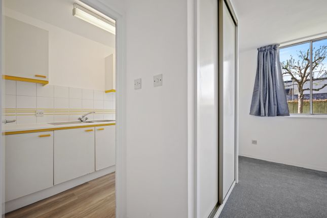 5 Dinerman Court, Boundary Road, London photo 4
