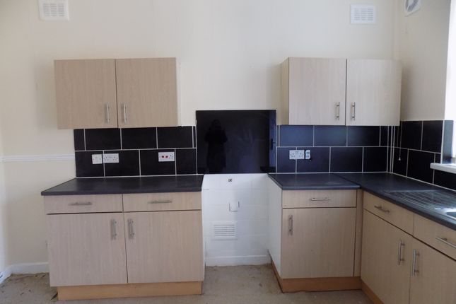 27, Angela Street, Blackburn photo 3