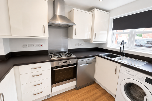 7, Willows End, Leicester photo 3