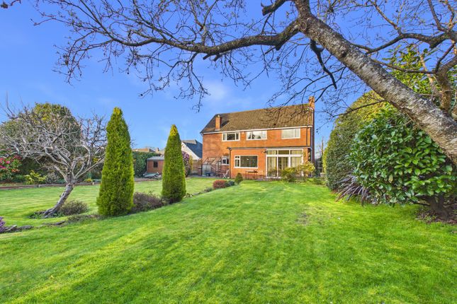 4 Hernes Nest, Bewdley photo 2
