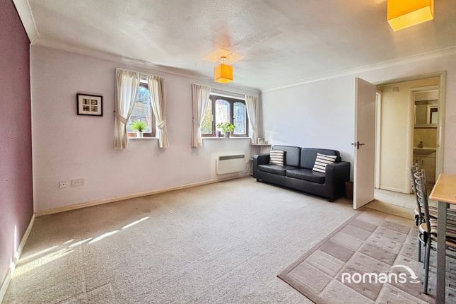 Birinus Close, High Wycombe photo 2