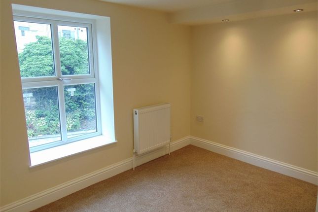 Terraced house to rent in Butterfield Street, Barrowford, Nelson