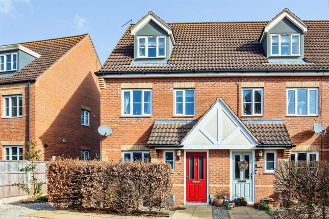 3-bed house on 37, Elgar Way, Stamford, £290,000