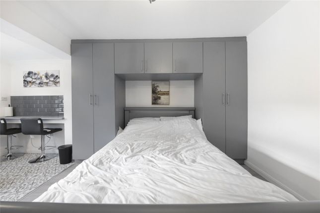 1-bed house on FF Rear,, 29, Chatsworth Road, London, £1,450/mo
