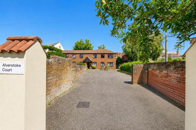 Flat 10, Alverstoke Court, 21 Church Road, Gosport photo 3