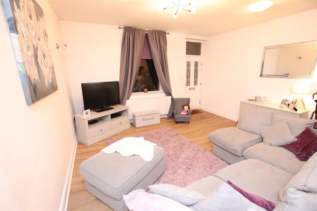 181, Wyke Lane, Bradford photo 3
