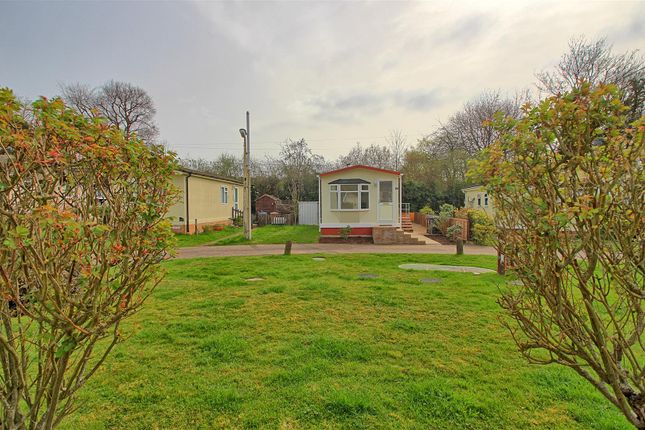 Bungalow for sale in Ashleigh Park, Ware