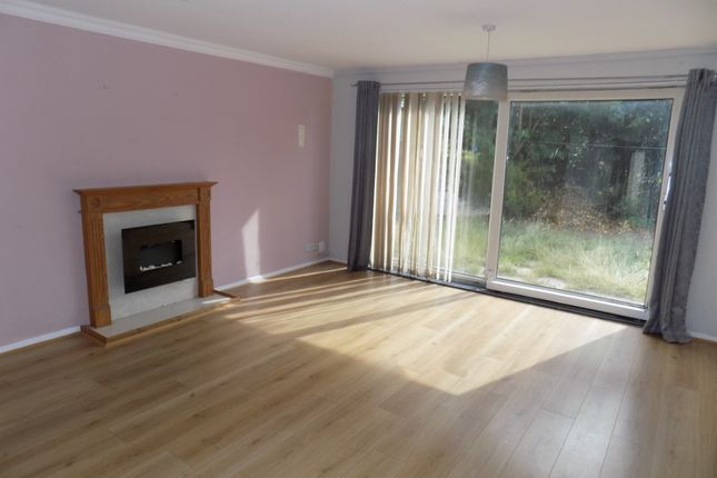 8, Derwent Gardens, Ashbourne photo 5