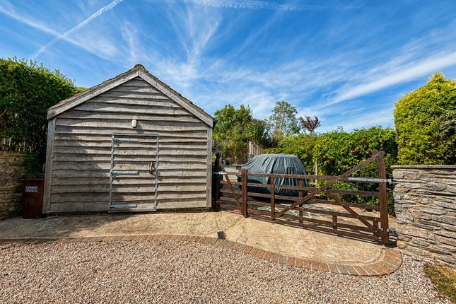 Bramble Cottage, 113a, Milton Street, Brixham photo 2