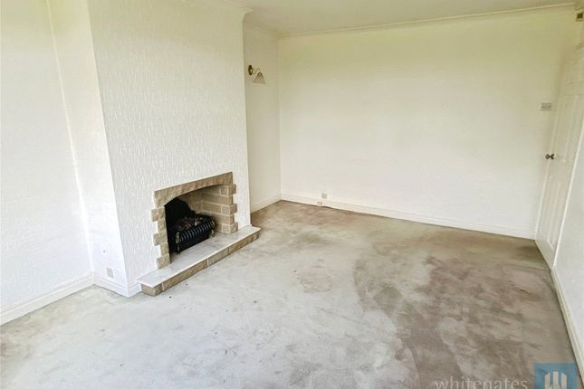 5, Scarr End View, Dewsbury photo 4