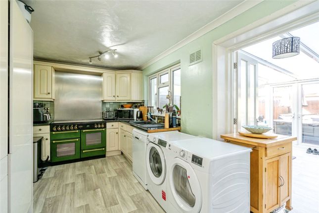 Oliver Whitby Road, West Sussex photo 3