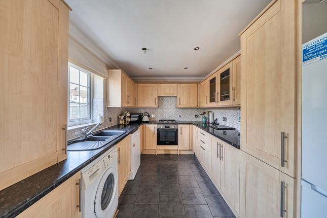The Crescent Bungalow,, The Crescent, Rickmansworth photo 5