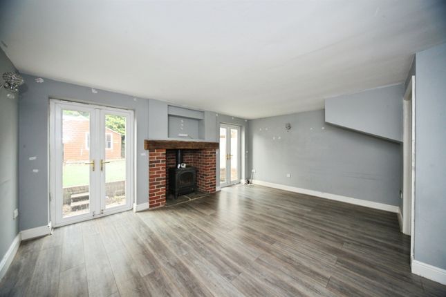 Parkfield, St. Albans photo 4