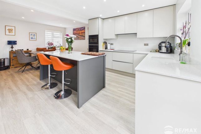 7, Aldon Close, Harwich photo 2