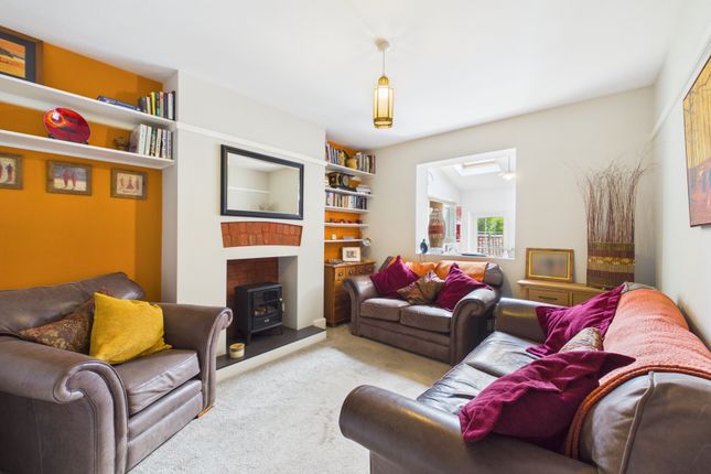 13, Heol Y Bryn, Cardiff photo 4