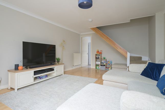 27, Woodlands Bank, Dalgety Bay photo 4