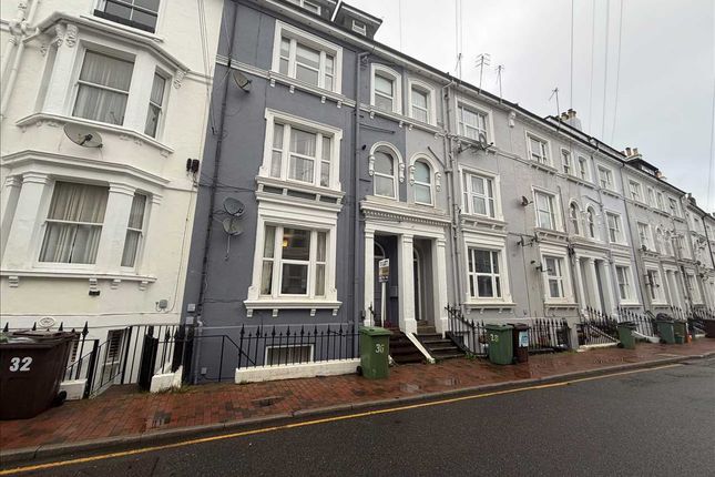 1 Bedroom Flat in TN1 1LF