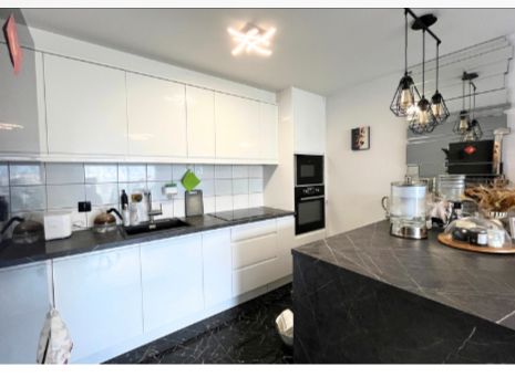 Thumbnail Flat for sale in Heritage Avenue, London