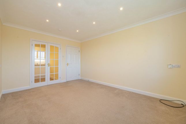 30 Lakeside Gardens,, Chapel Road, Ashford photo 4