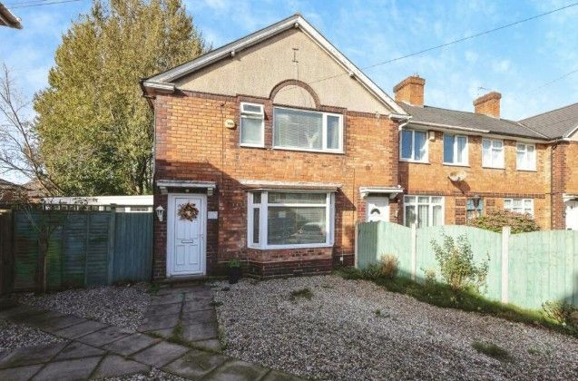 3-bed house on 15, Birmingham, £1,300/mo