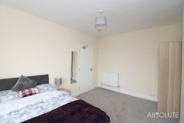 Room to rent in 37 Pennsylvania Road, Torquay