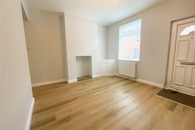 Terraced house to rent in John Street, Tamworth, Staffordshire