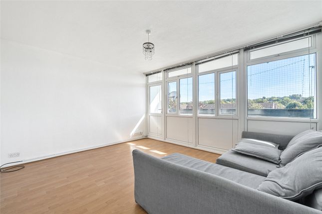 Flat 6, Merryfield House,, Grove Park Road, London photo 2